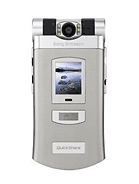 Best available price of Sony Ericsson Z800 in Hungary