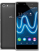 Best available price of Wiko Fever SE in Hungary